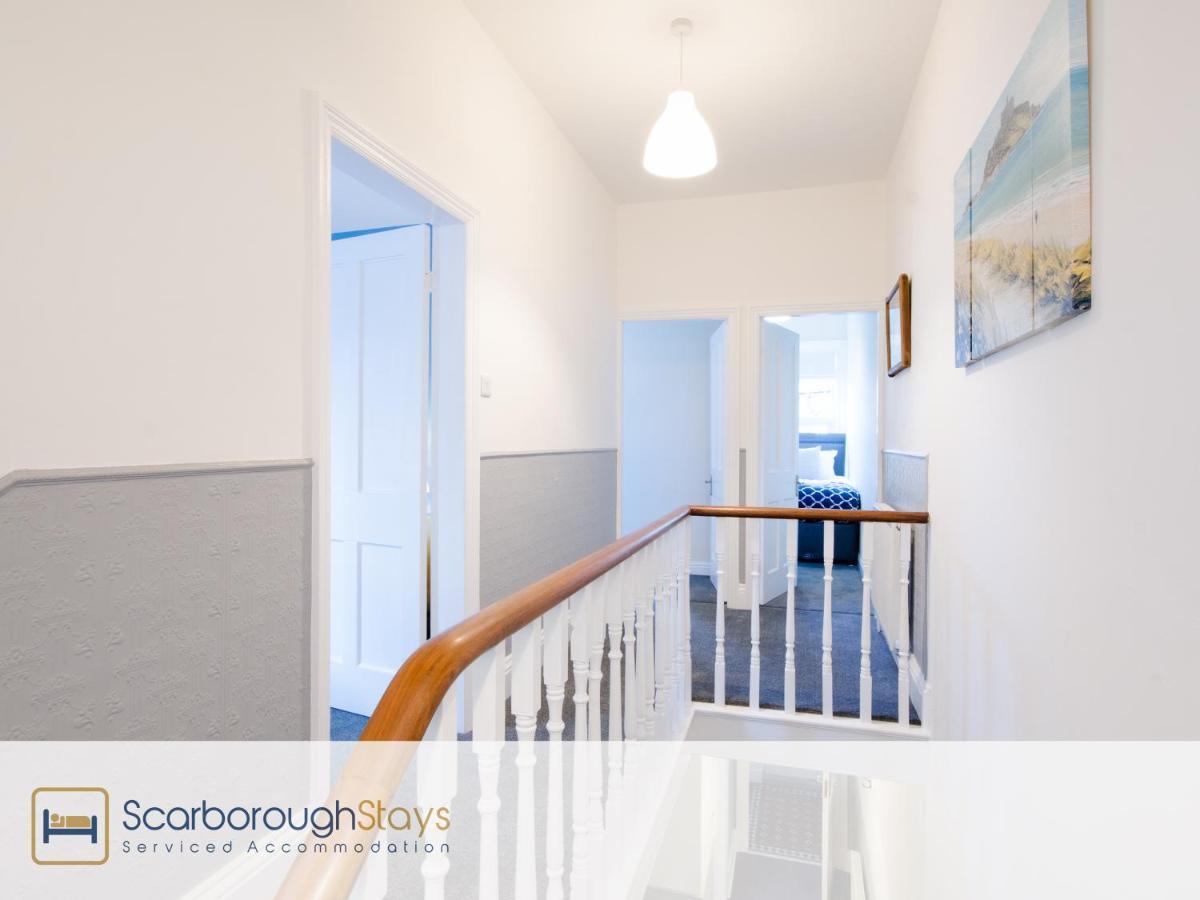 Scarborough Stays - Victorian Townhouse - 5 Bedrooms - Sleeps 9 ภายนอก รูปภาพ