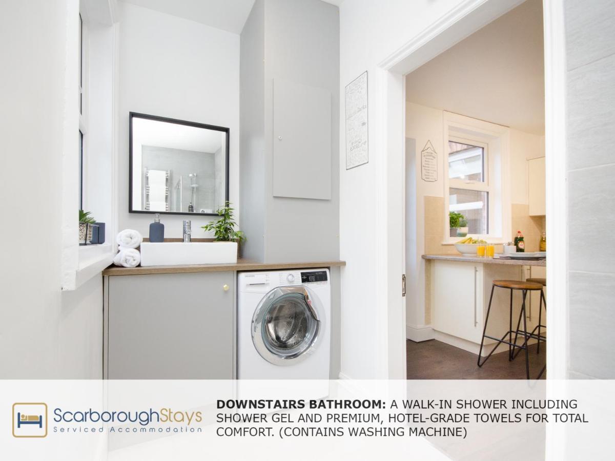 Scarborough Stays - Victorian Townhouse - 5 Bedrooms - Sleeps 9 ภายนอก รูปภาพ