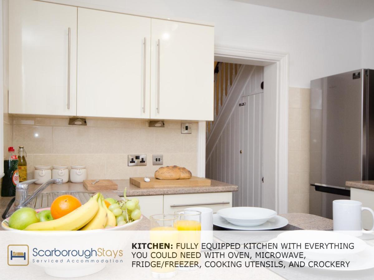 Scarborough Stays - Victorian Townhouse - 5 Bedrooms - Sleeps 9 ภายนอก รูปภาพ